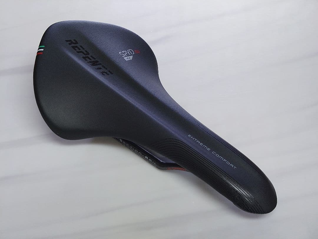 美品 レペンテ REPENTE SPYD 3.0 142mm カーボン サドル