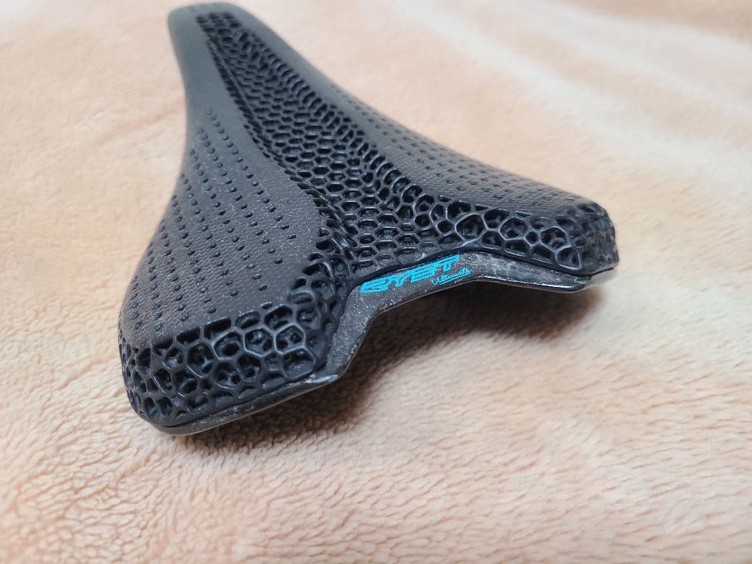RYET フルカーボン 3Dプリントサドル
