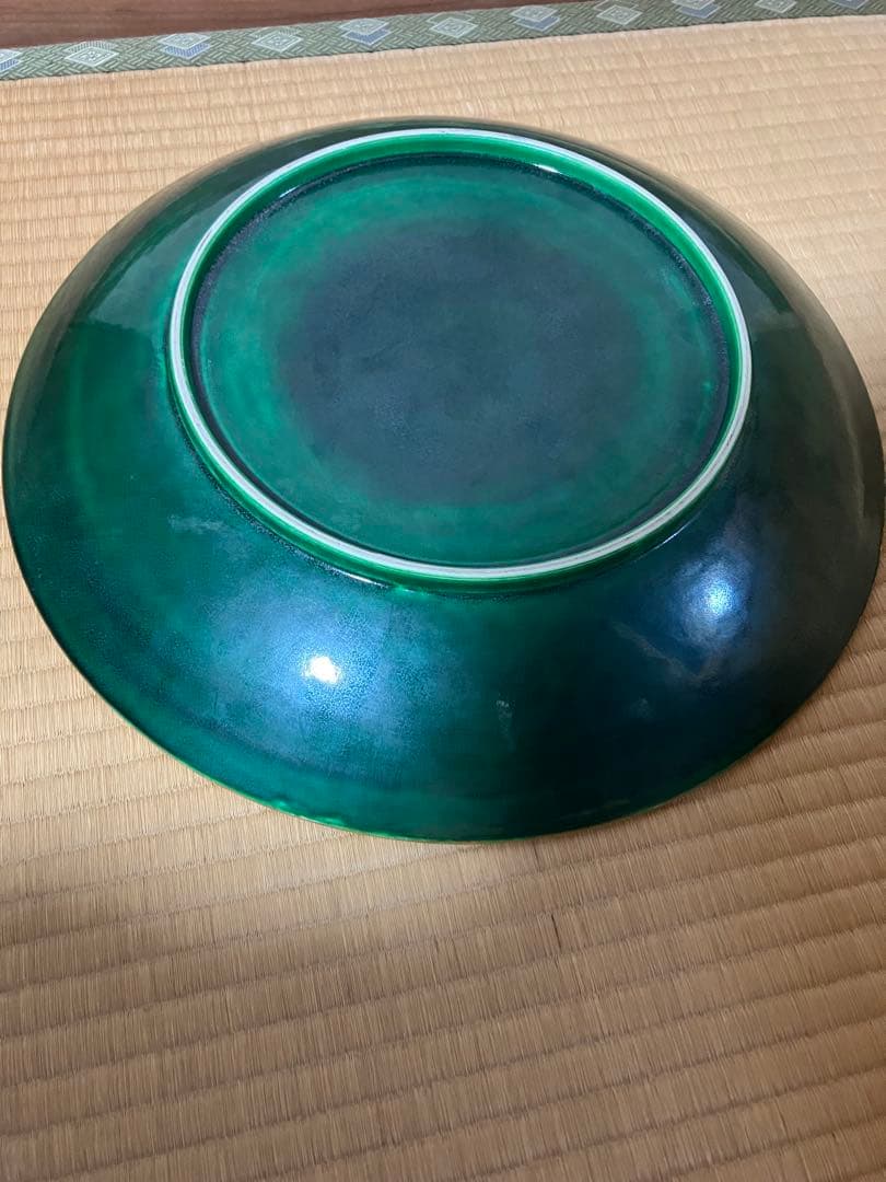 飾り皿　琥山窯　梅絵金箔推