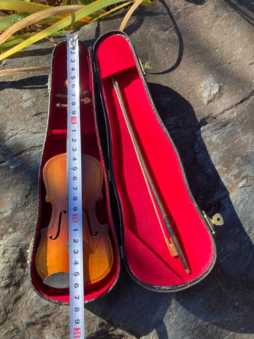 レア　ボストン美術館　木製バイオリンのオブジェ　弓付き