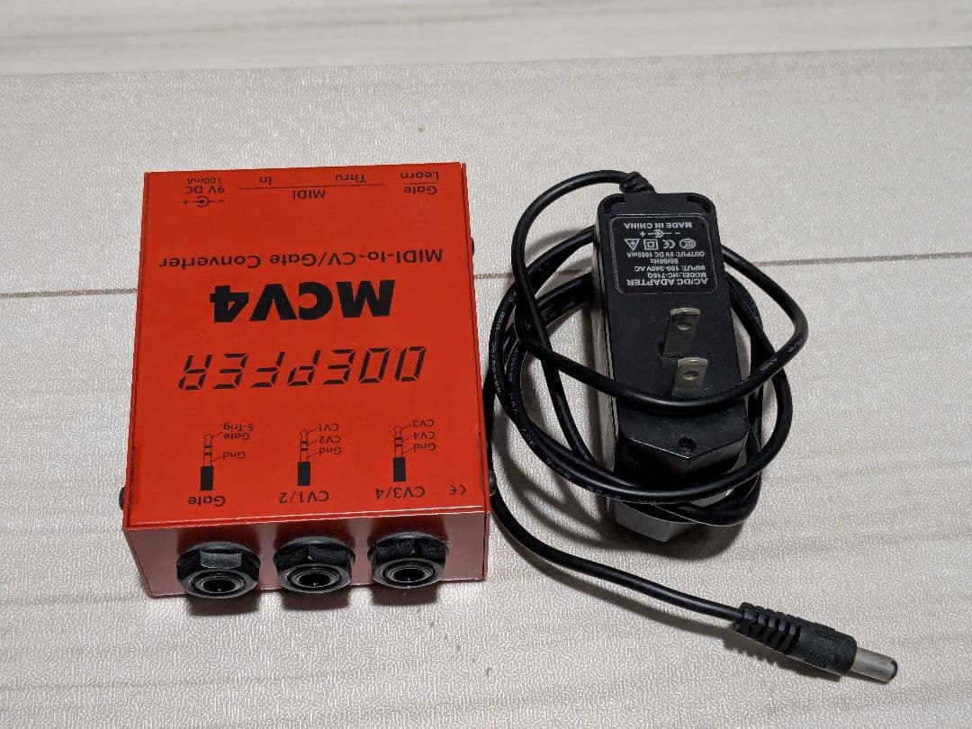 Doepfer MCV4 Midi to CV コンバーター