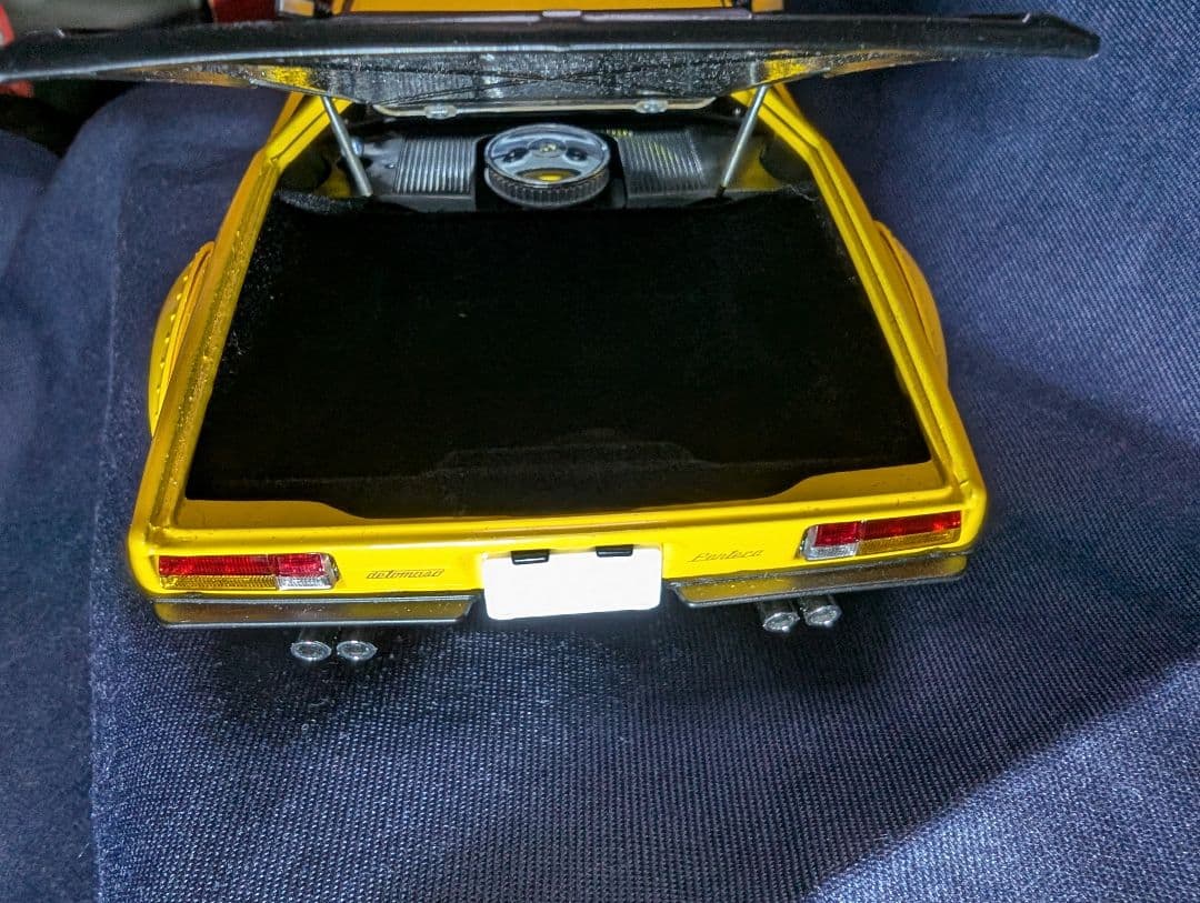 京商 1/18ミニカーデ・トマソ　パンテーラGTS