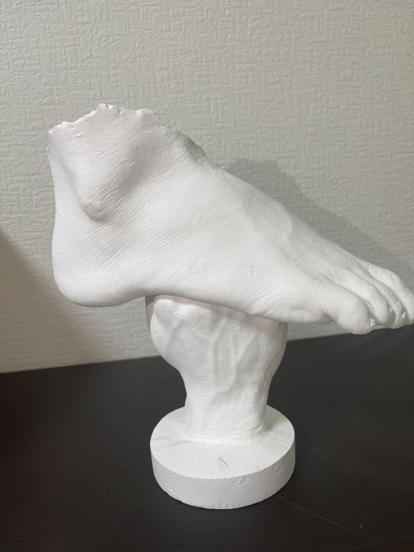 ホワイト足の彫刻 モダンアート