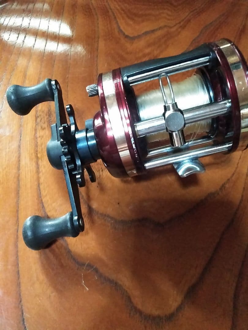 Abu ガルシア アンバサダー　6500C-3右巻きハンドル