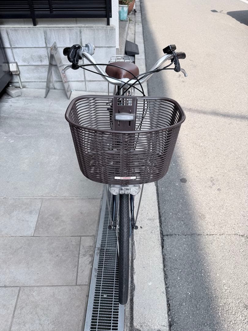 大阪府　ヤマハ　電動アシスト自転車 黒 バスケット付き