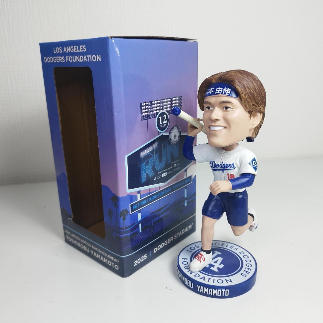 山本由伸 ドジャース サンセットラン ボブルヘッド ピッチャー バブル IE21
