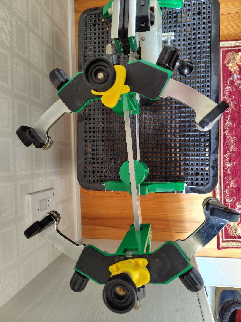 バドミントンラケットストリングマシンとツールセット