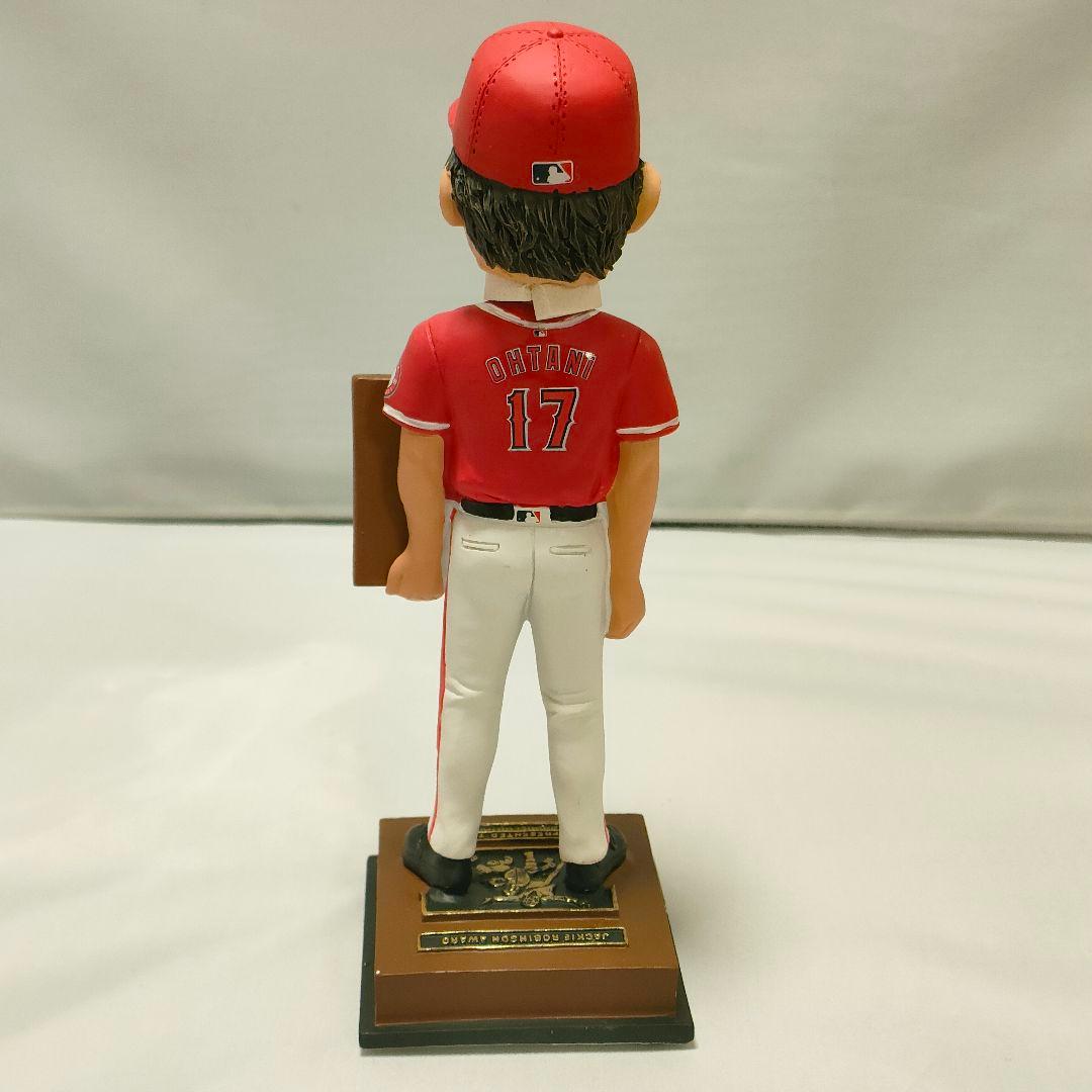 激レア　世界1008体限定　大谷翔平　新人王受賞記念　ボブルヘッド