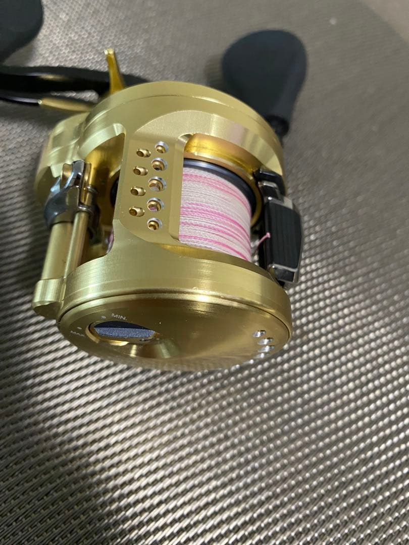 22カルカッタコンクエスト200xg バリアルハンドル付き