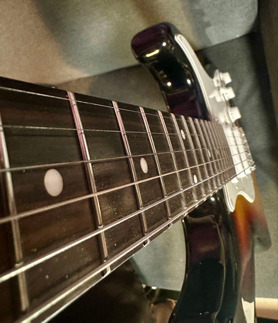 Mavis　メイビス　ストラトキャスター　サンバースト