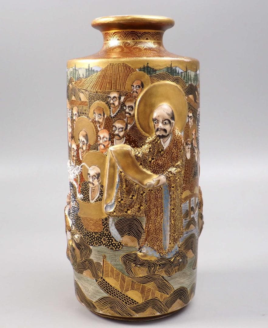 薩摩焼神戸大日本長州山　高浮彫羅漢　龍女　底部に在銘　明治輸出　里帰り