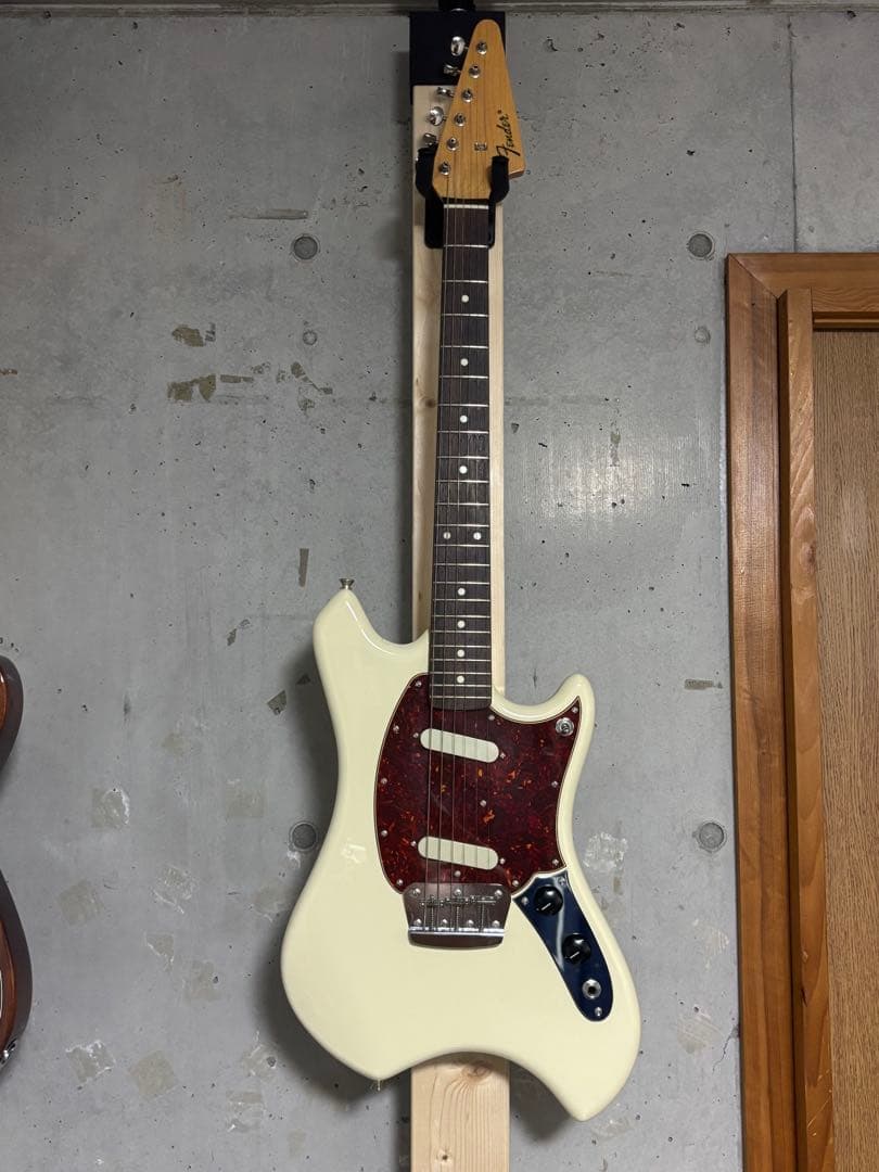 ギター fender swinger