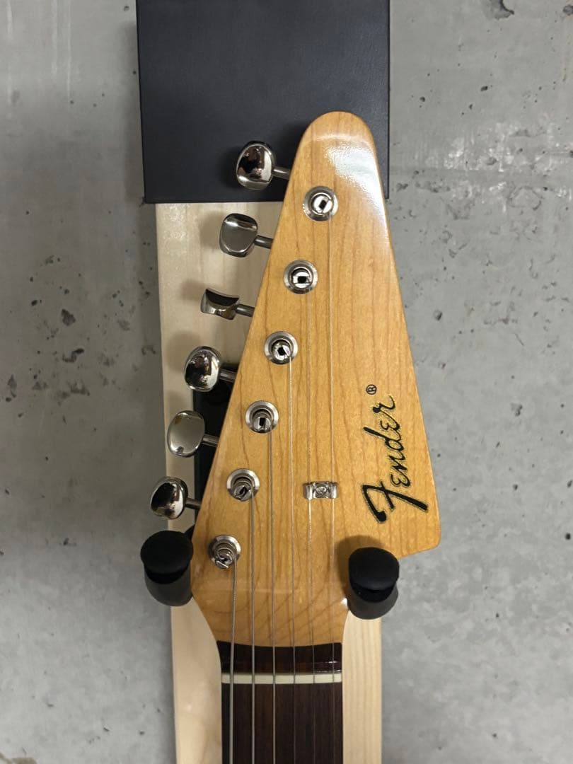 ギター fender swinger