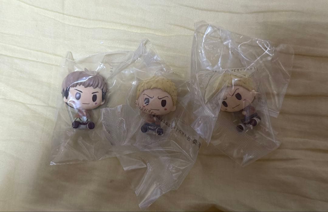 進撃の巨人 一番くじ ラストワン A賞B賞セット＋おまけ付き