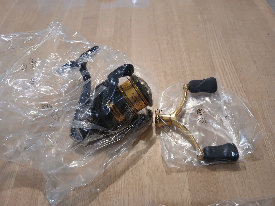 DAIWA LEGALIS LT2500S-DH スピニングリール