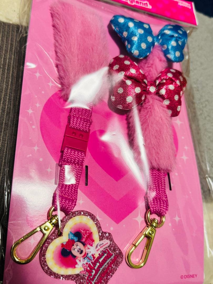 スマートフォンアクセサリーストラップ付き ディズニーパルパルーザ ミニーのファン