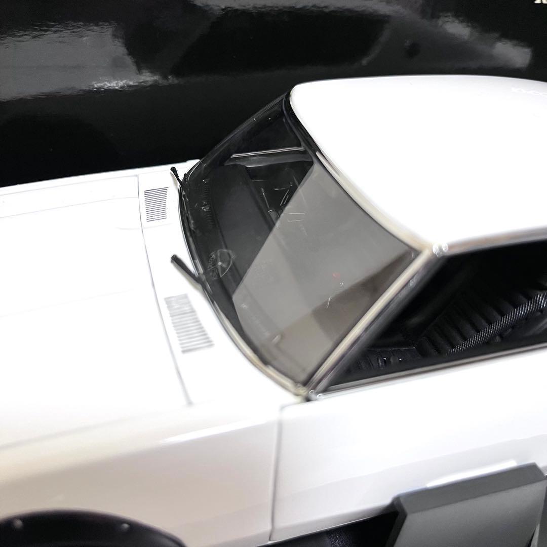 京商 1/18 ニッサン スカイライン 2000 GT-R KPGC110