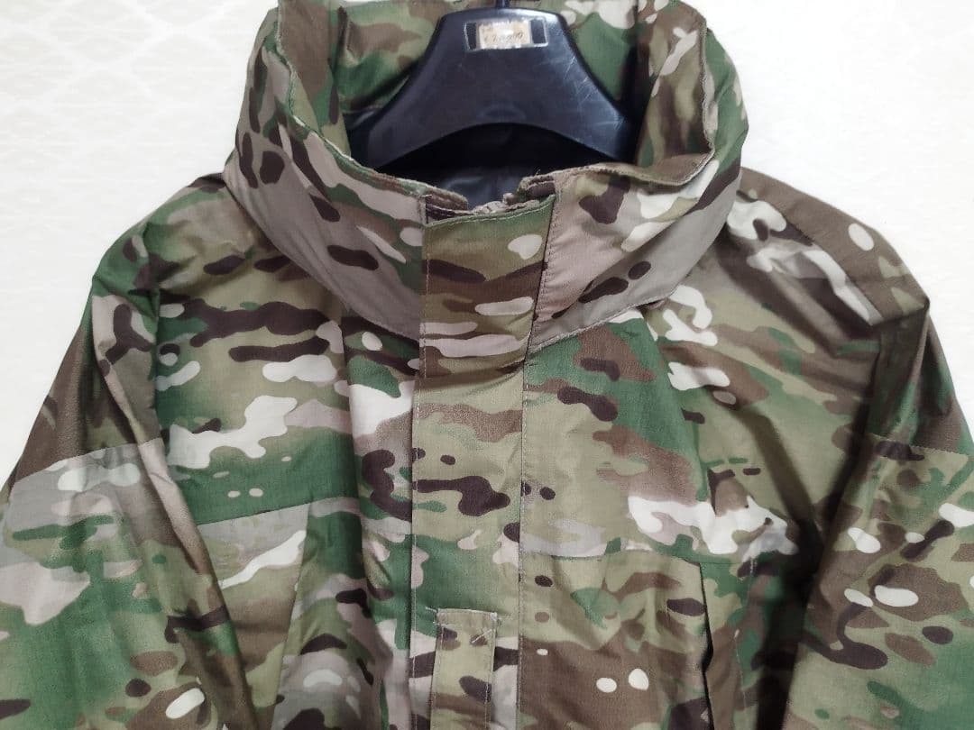 (4972)米軍実物ECWCS.GENⅢ．レイヤー6ゴアテックスOCPジャケット
