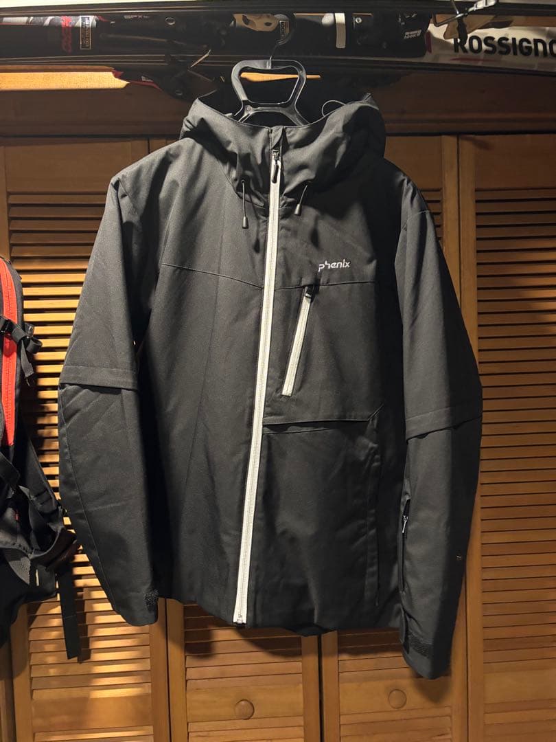 PHENIX フェニックス　スキーウェア 上下　メンズＭサイズ