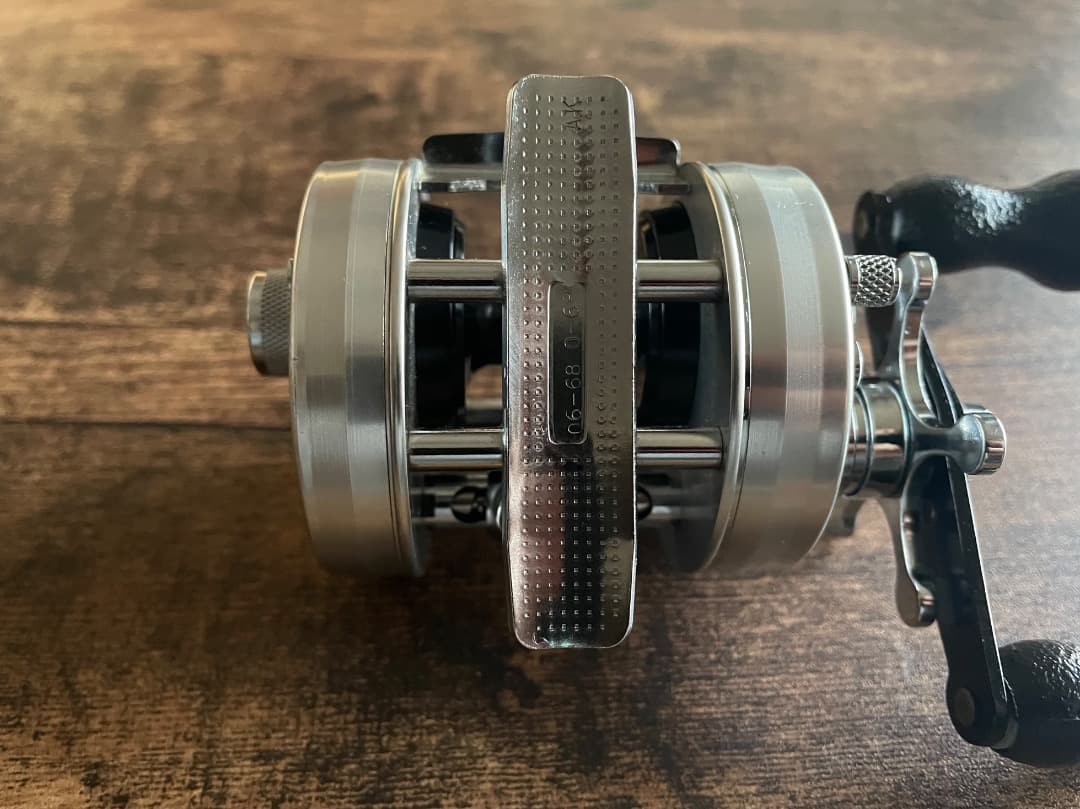 ABU Ambassadeur 2500C IAR アブ アンバサダー シルバー