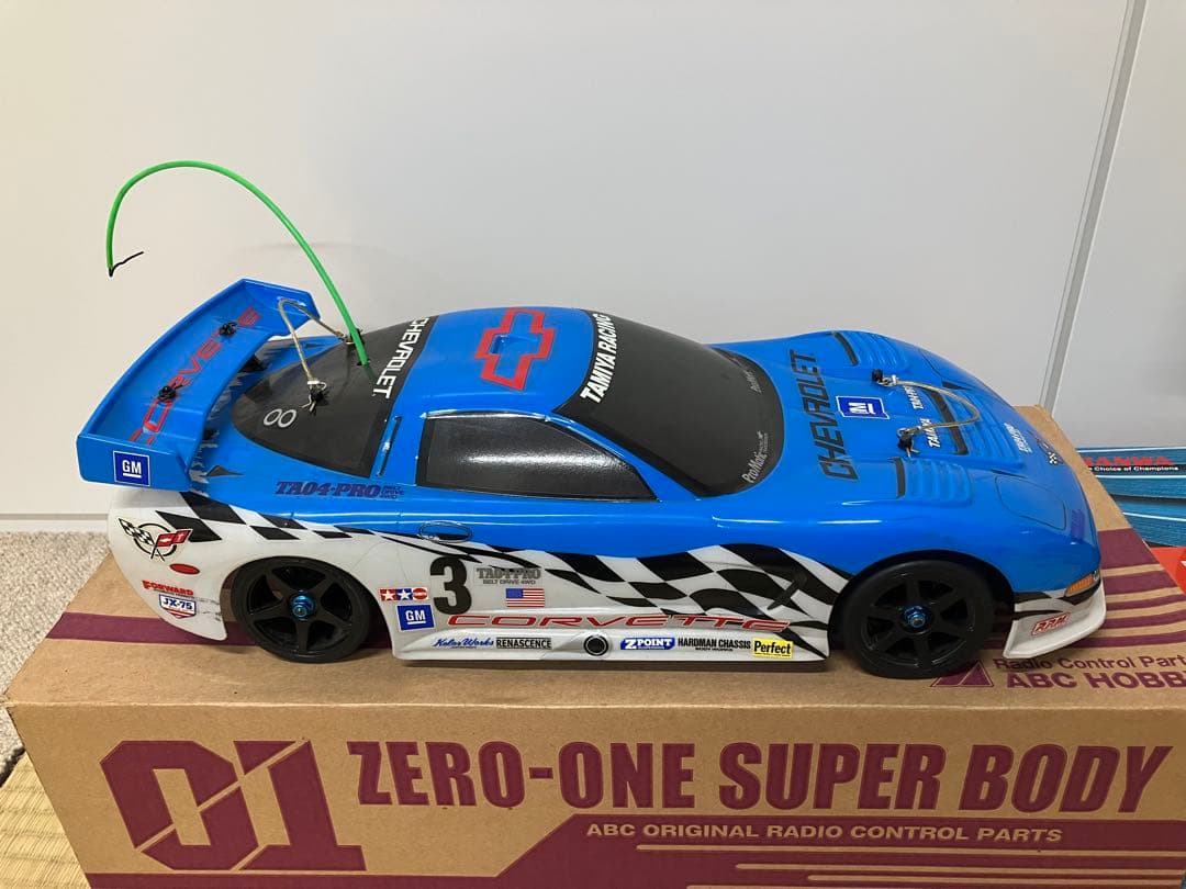 タミヤTA-04 PRO OP多数プロポアンプサーボ付き【大幅値下げ】