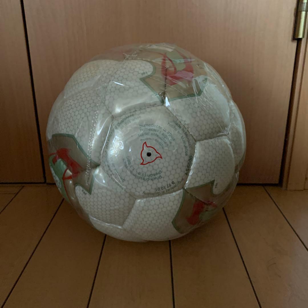 2002年　日韓ワールドカップ　公式球　FEVERNOVA