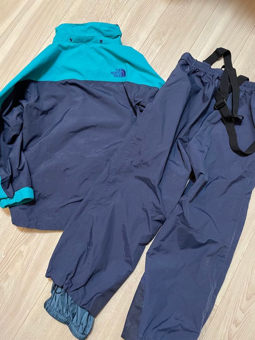 キッズ ノースフェイス 140cm スキーウェア セットアップ 中古美品