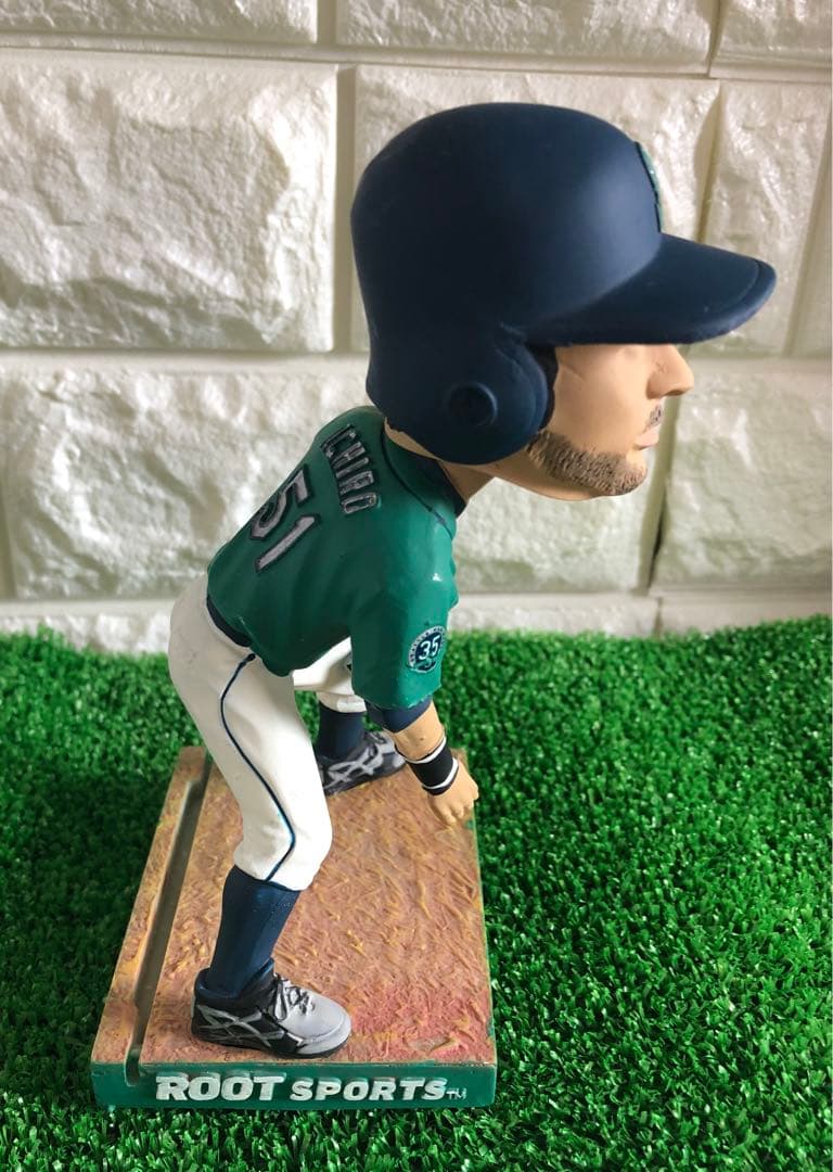 MLB 2012 イチロー BOBBLEHEAD 試合チケット付き