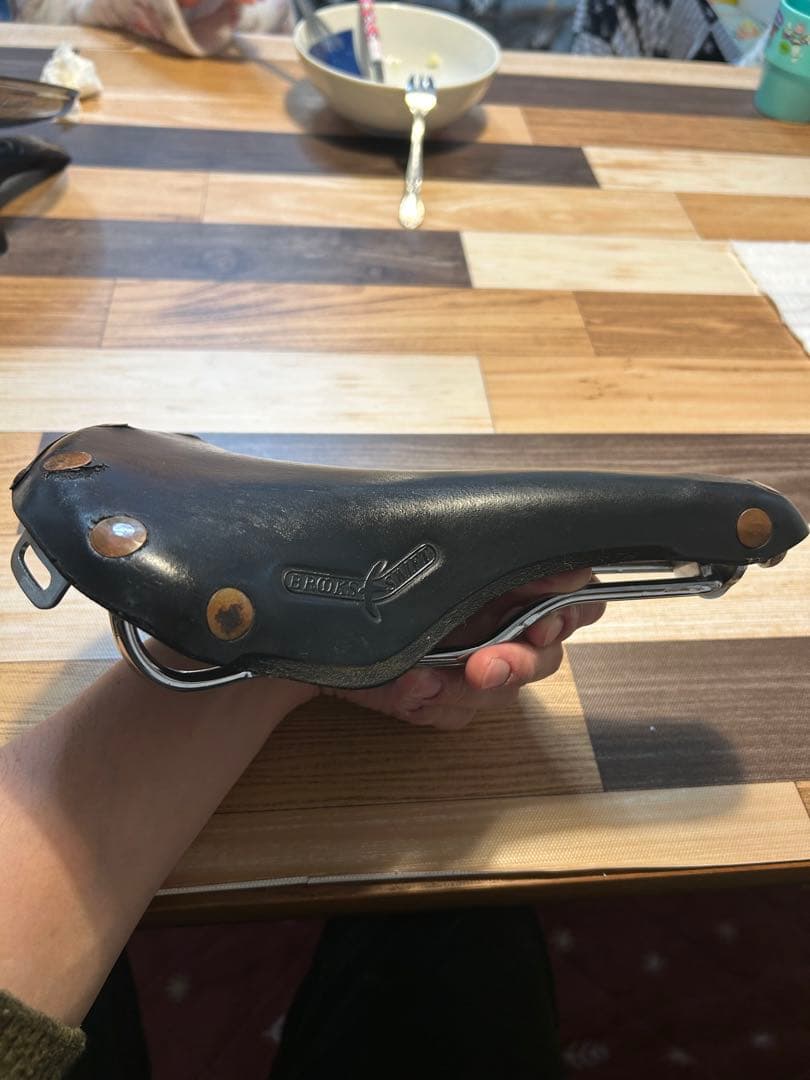 BROOKS SWIFTレザーサドル ブラック