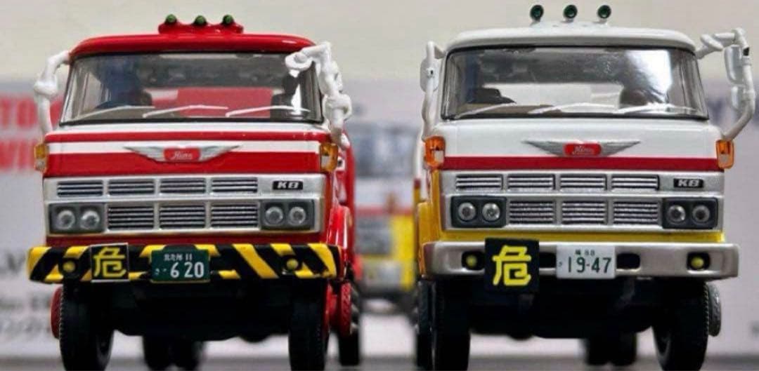 訳あり トミカリミテッドヴィンテージネオ 日野KB314型 タンクローリー 2台