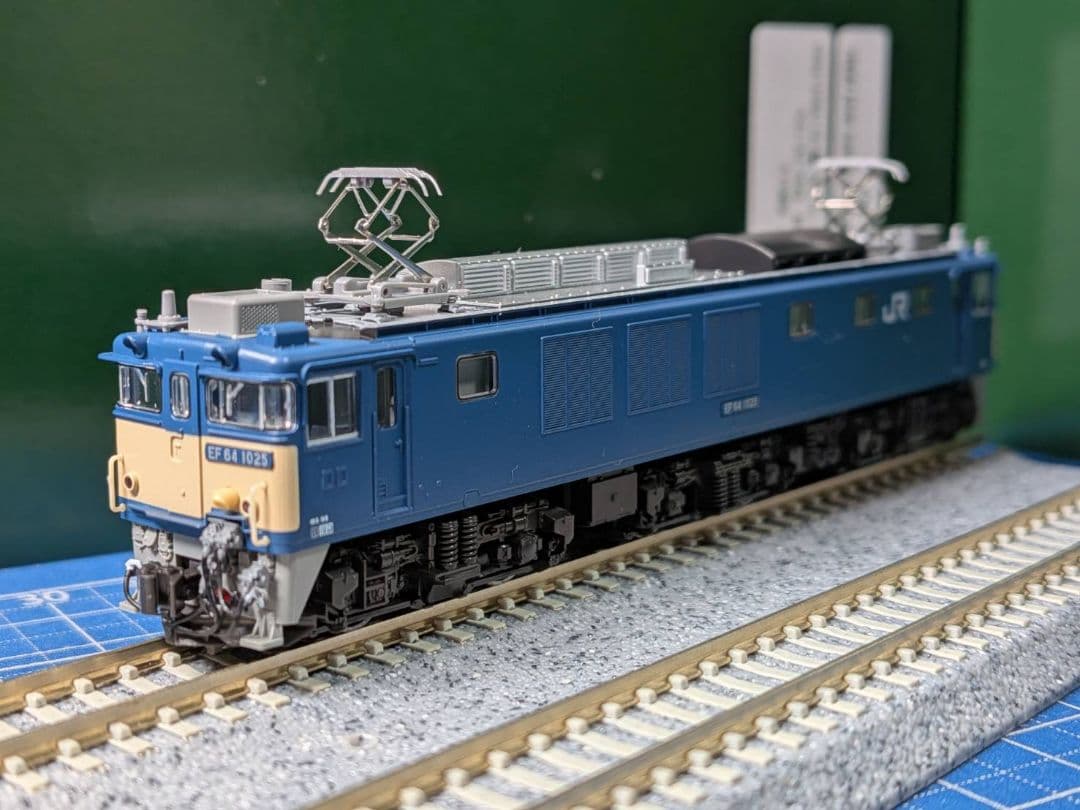 3066-2 EF81 トワイライトエクスプレス色 エアーホース取り付け加工品