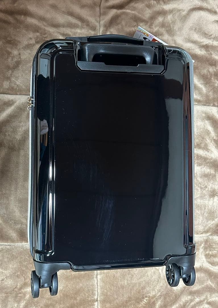 BT21 サイン入りキャリーケース ブラック