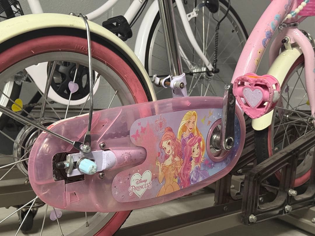 【引き取り限定】ディズニープリンセス 幼児用自転車 16インチ