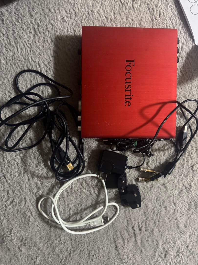 Focusrite Scarlett 6i6 オーディオインターフェイス