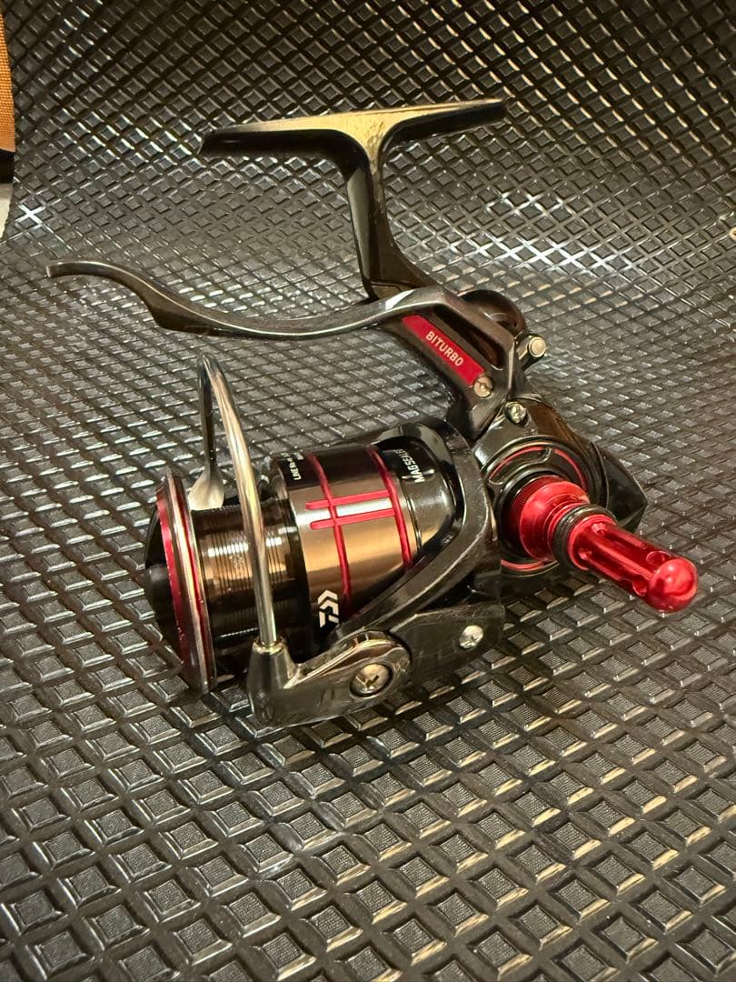 Daiwa 19CYGNUS シグナス3000H-LBD スピニングリール