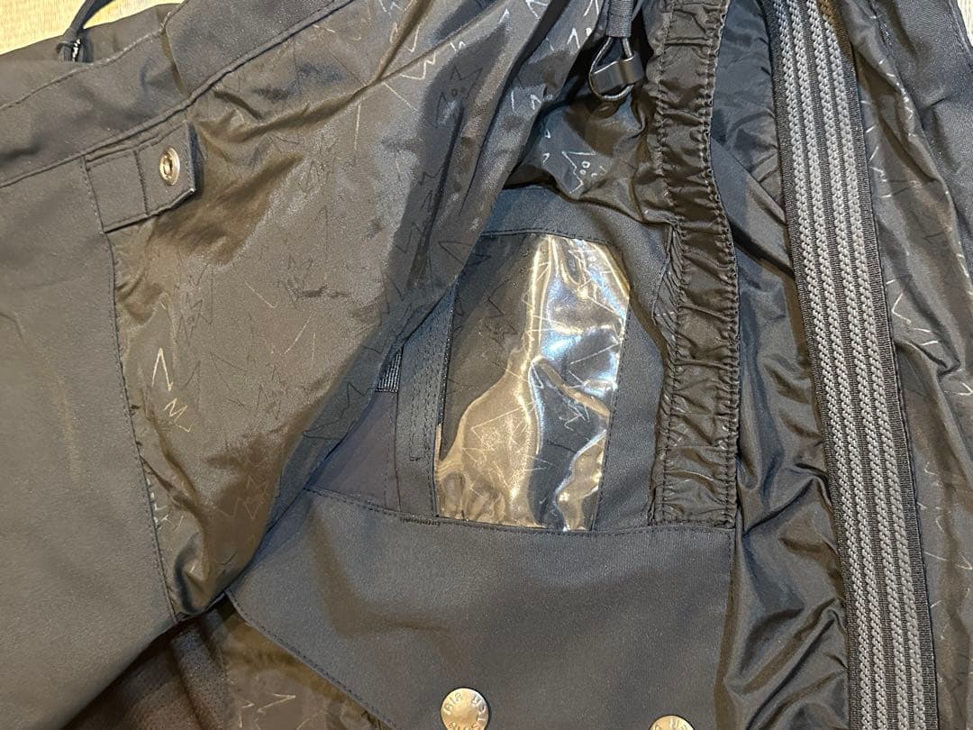 AIRBLASTER ウェア　上下セット　Mサイズ