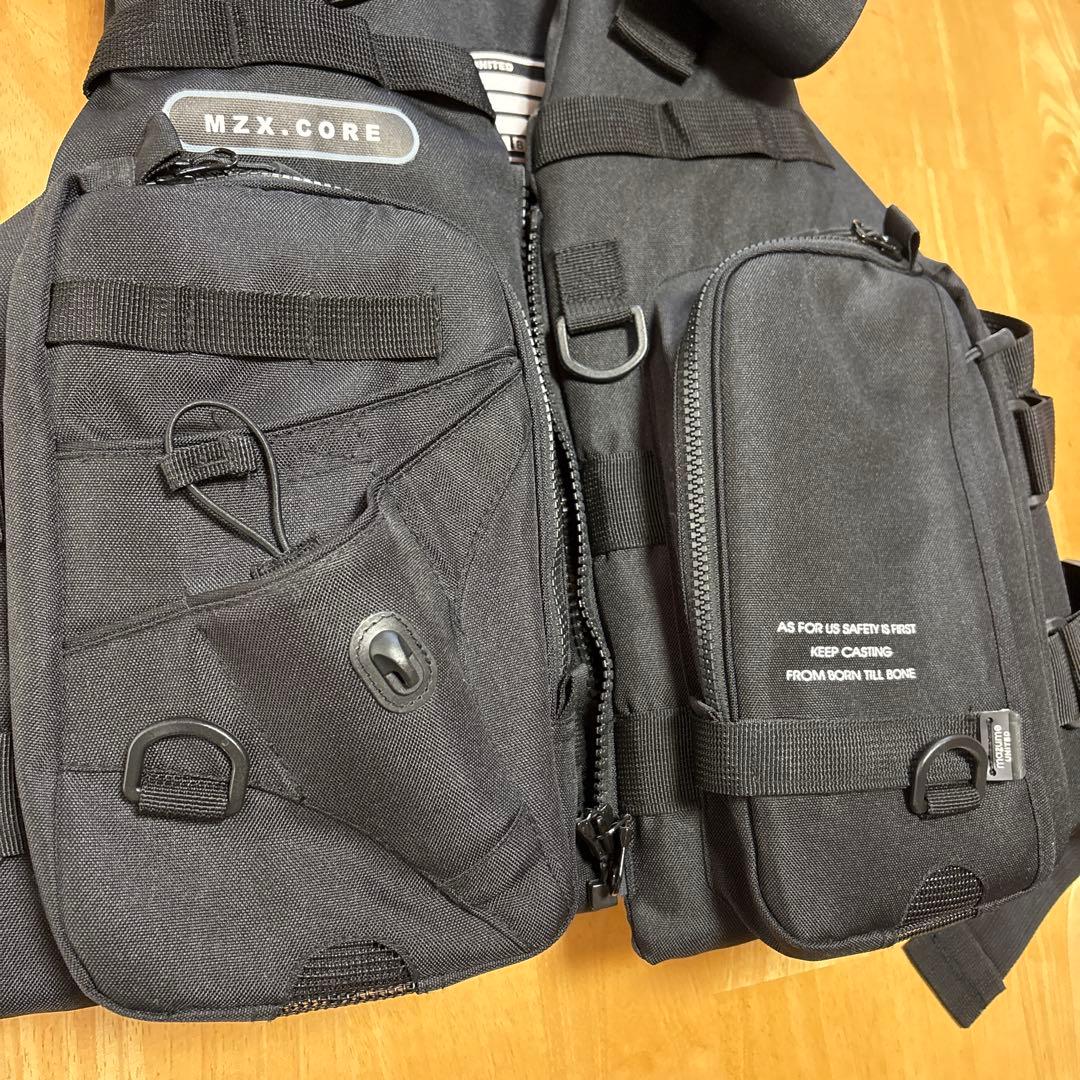 mazume マズメ　フローティングベスト　フィッシングベスト