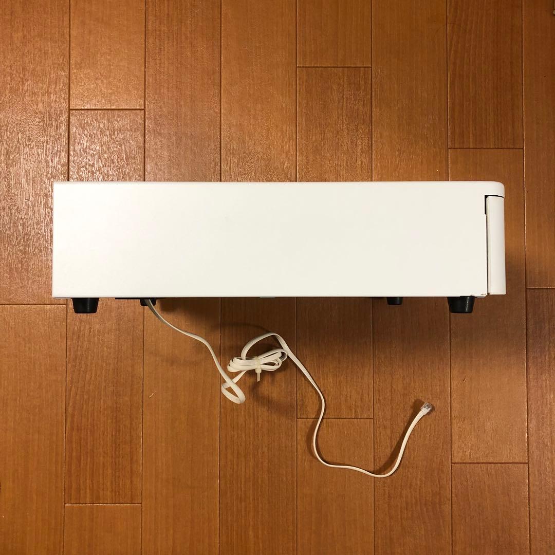 ホワイト金属製レジキャッシュボックス