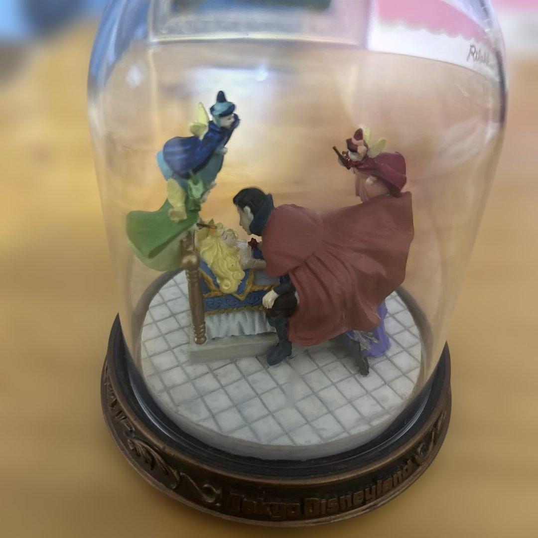S*i様 ディズニー眠れる森の美女プリンセス　プリンス　妖精　陶器 稀少