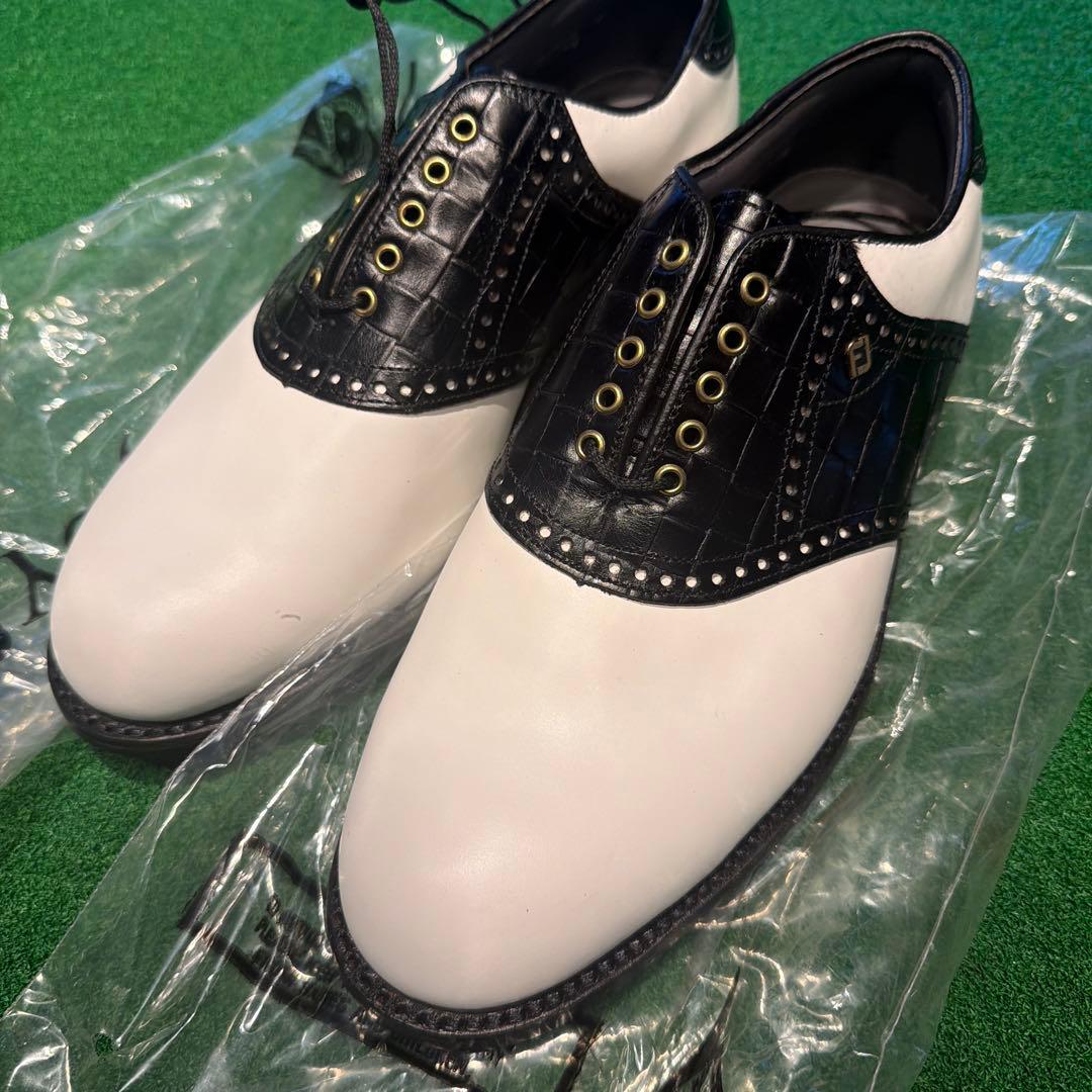 フットジョイ　クラシックドライプレミア