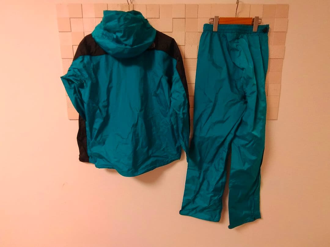 ノースフェイス　ナイロンパーカーセットアップ　ケース付Ｌ