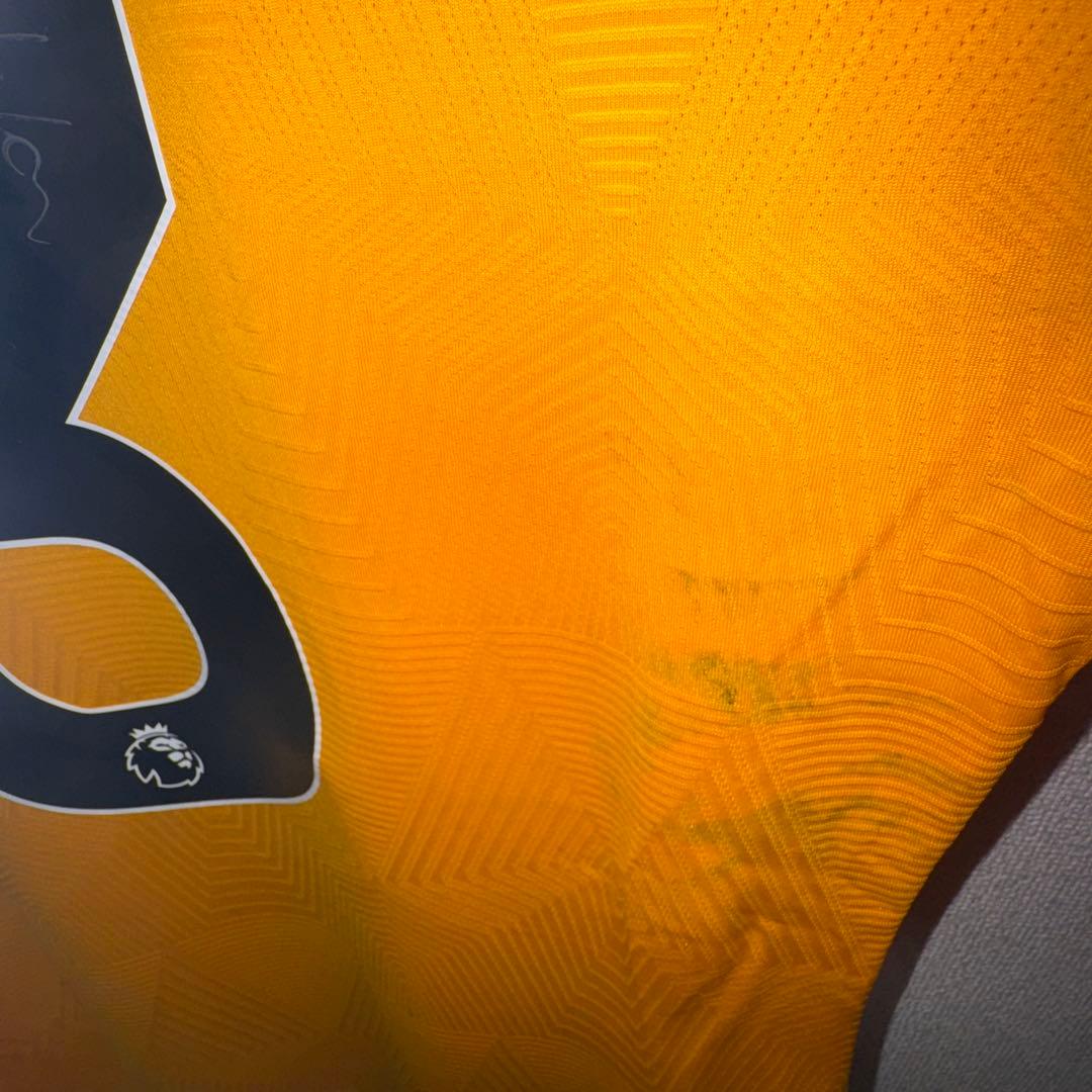 【実着用サイン入り】ウルブス ライアン アイヌーリ #3 ユニフォーム