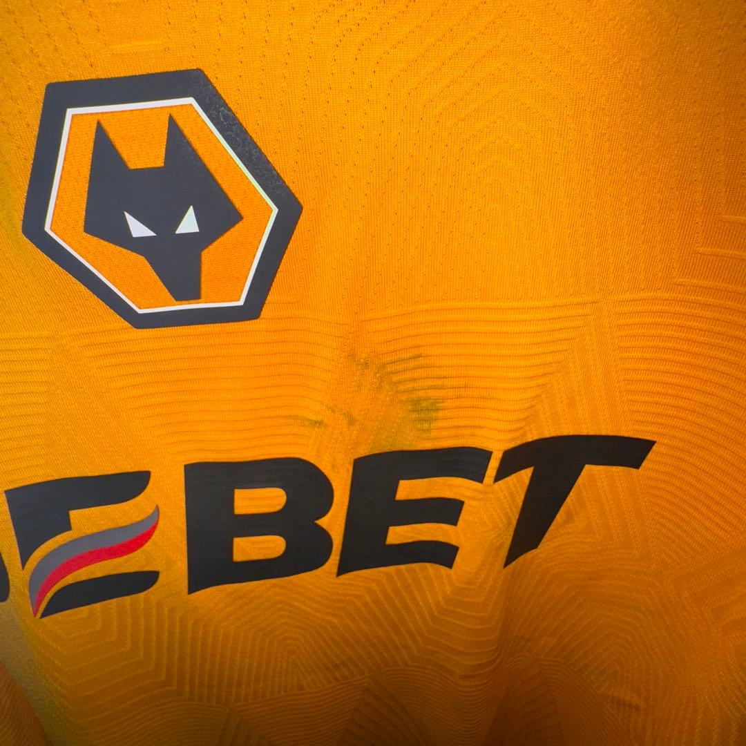 【実着用サイン入り】ウルブス ライアン アイヌーリ #3 ユニフォーム