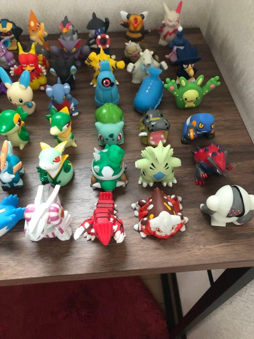 【まとめ売り】ポケモンキッズ(指人形)＋フィギュア＋玩具＋シール