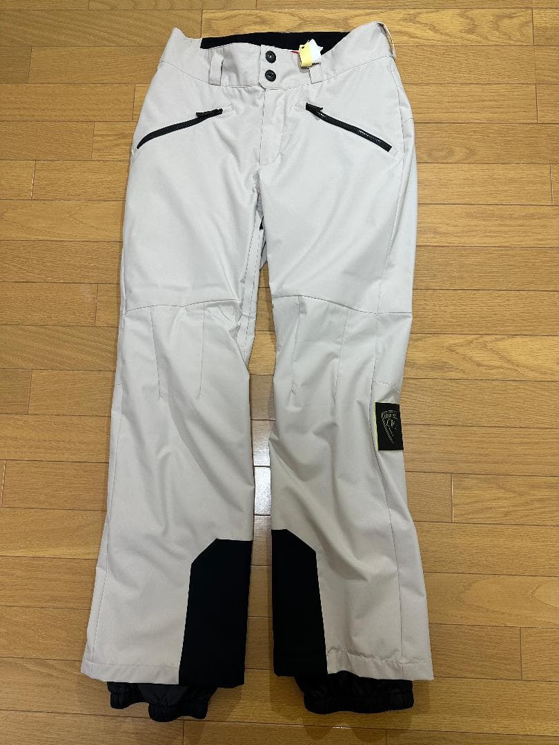 ROSSIGNOL ジャケット 灰 & パンツ 白　④
