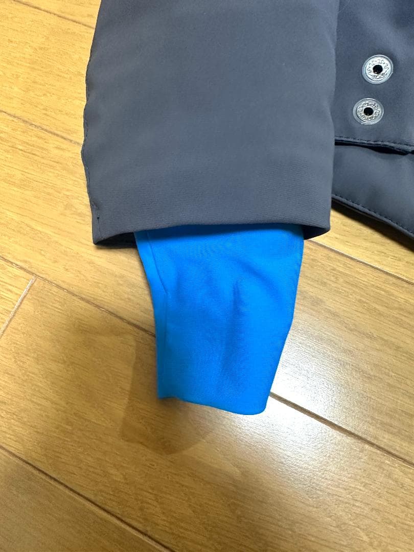 ROSSIGNOL ジャケット 灰 & パンツ 白　④