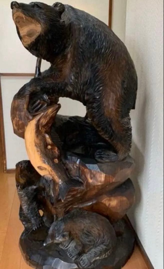 北海道民芸品　木彫りの熊