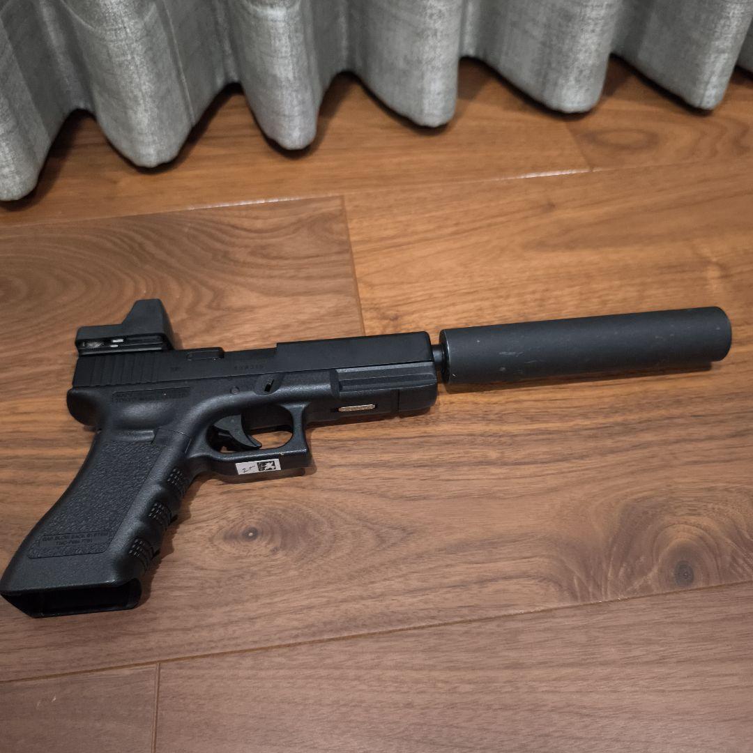 東京マルイ製Glock 18C 他 グロック関連パーツとおまけ