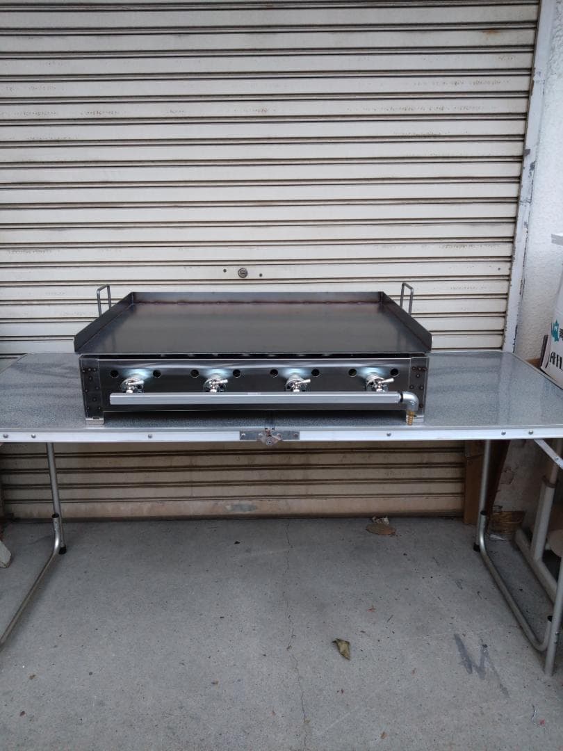 カス受け付　極厚６mm　プロパンガスグリラー　鉄板焼きグリドル　便利なフチ持手付