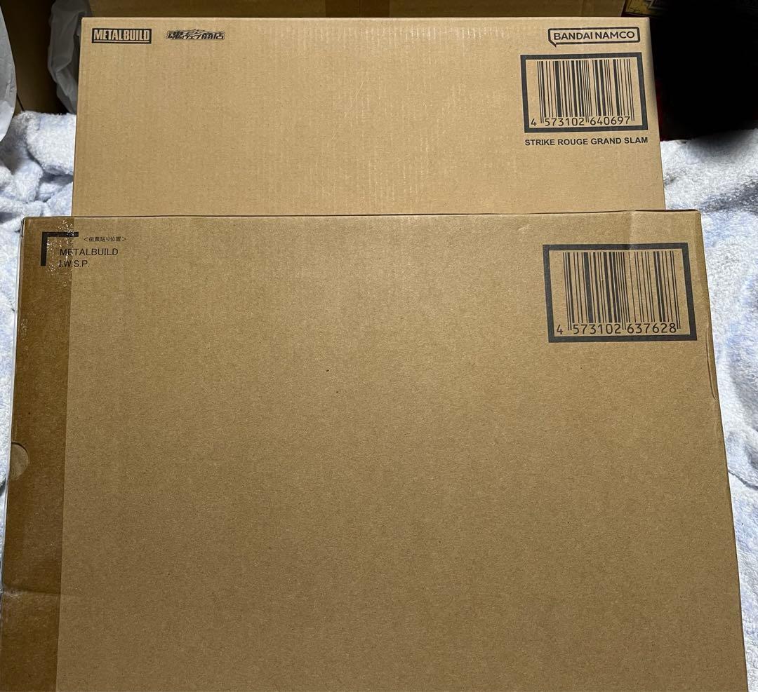 メタルビルド ストライクルージュ　グランドスラム装備型、Ｉ.Ｗ.Ｓ.Ｐセット
